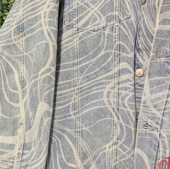 Calvin Klein Abstract Demin Jacket, Large - Picture 6 of 12